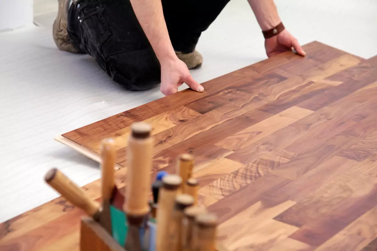 Pose de parquet stratifié Béthune